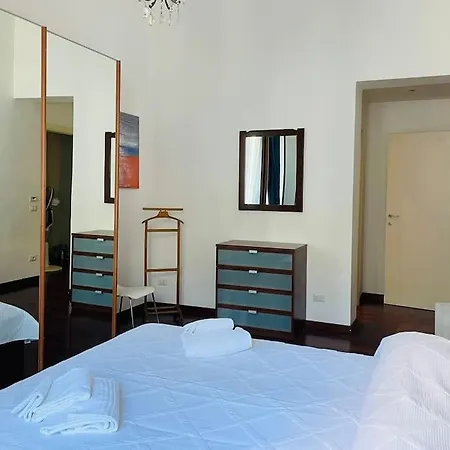 Apartment In Centro Storico Vicino La Stazione Termini Rome