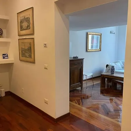 Apartment In Centro Storico Vicino La Stazione Termini Rome